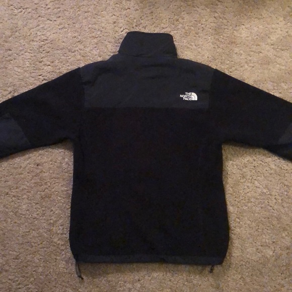 Women’s north face jacket - Picture 2 of 3